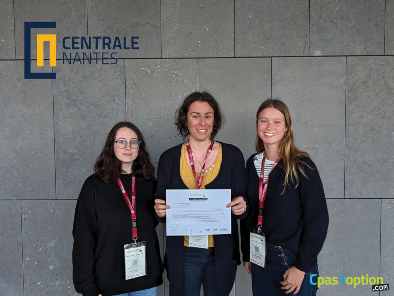 Photo de Anaïs Da Silva, Stéphanie Breuil et Clémence de Carbonnières